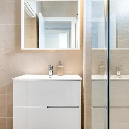 Stylish Seaside Apartamento